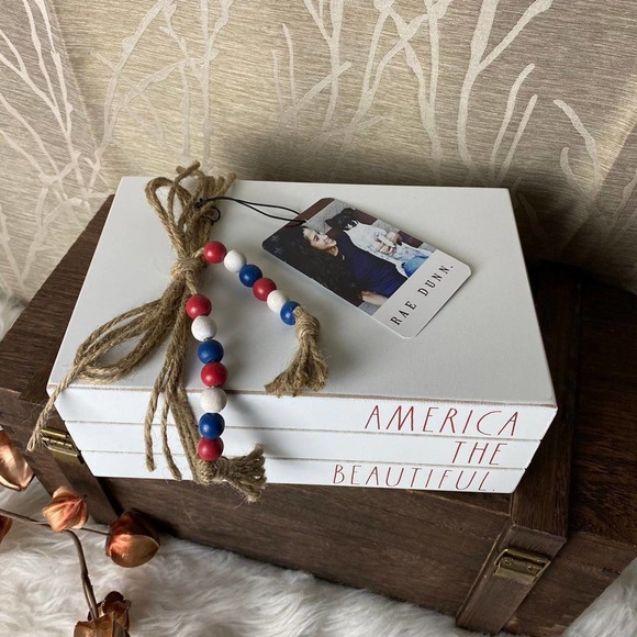 RAE DUNN FARMHOUSE HOME DECOR TABLE TOP AMERICA 4TH JULY USA GARLAND NEW RD HTF - Picture 3 of 6